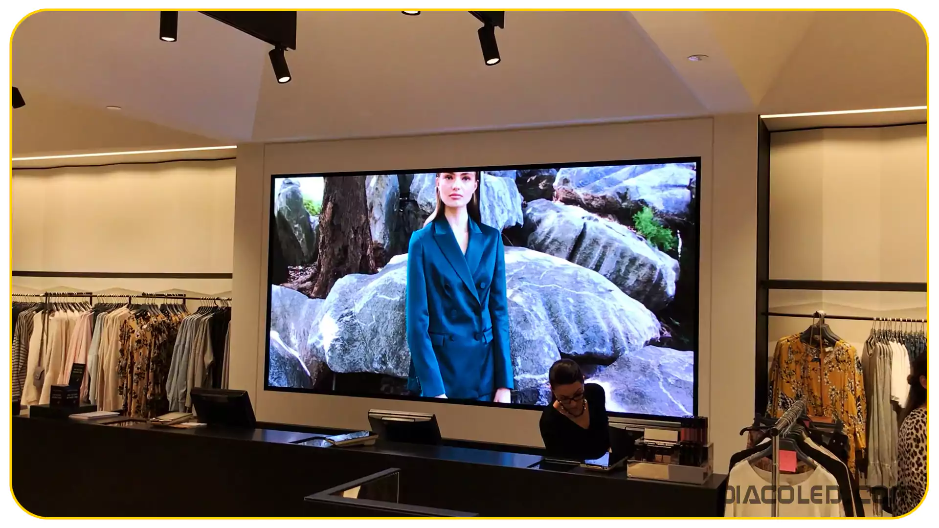 ویدئو وال فروشگاهی